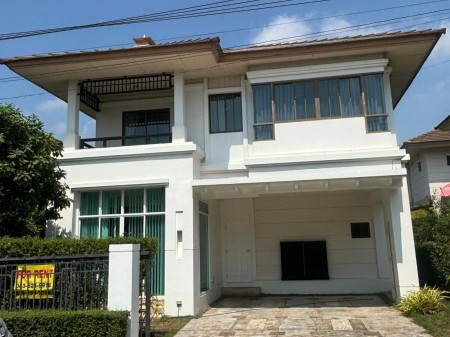 (VRH-65) Rented<  Setthasiri Bangna-Wongwaen (km7) Mega Bangna后面 200米 面积 54 平方米，3 室 3卫 5台空调2个车位