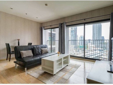 (CRH-161) Noble Remix，Thonglor，Sukhumvit 36，连接至 Thonglor BTS 站