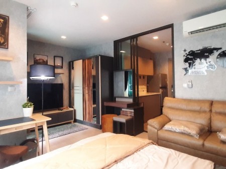 (CBM-136) Life Asoke - Rama 9,靠近 MRT Rama 9 站 300米，1室1卫，28 平方米