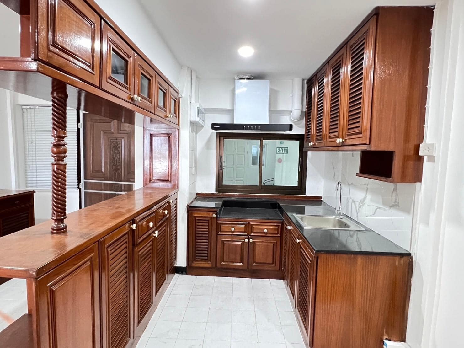 (CSH-254) Thonglor Tower, BTS Thonglor 1.7 km, 99 sqm 3 bed 2 bath 12FL