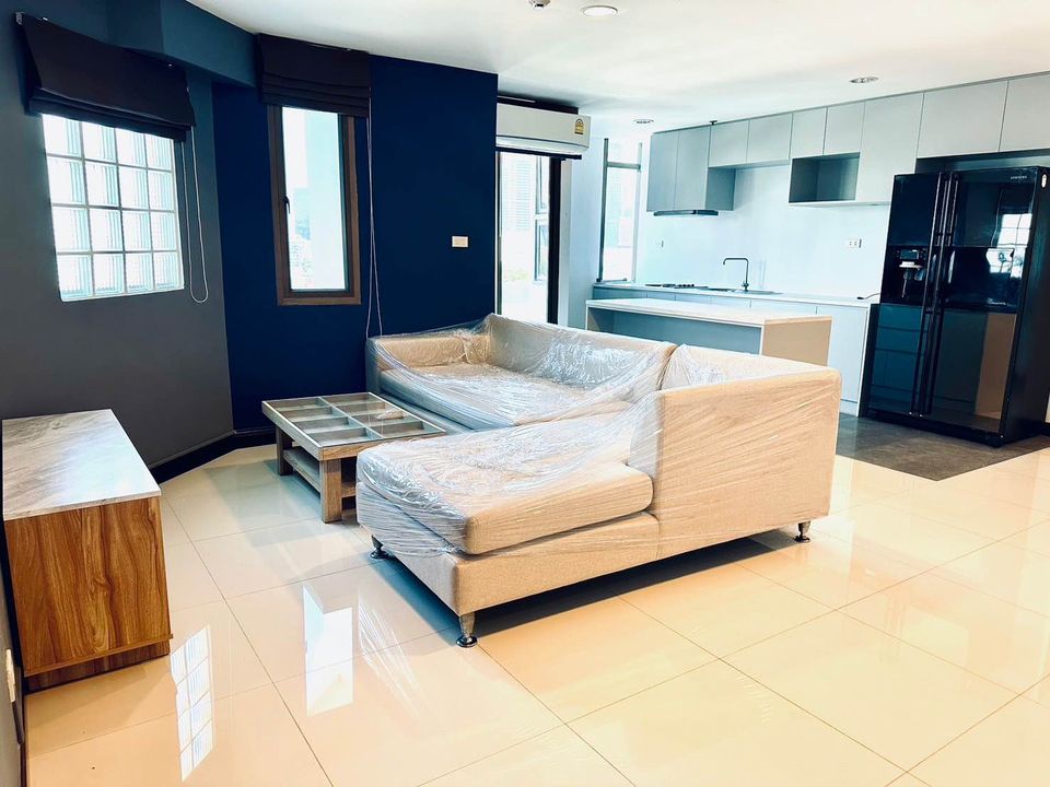 (CRM-447) Crystal Garden,800m. to BTS Nana,90sqm.1 bed 1bath 12FL.