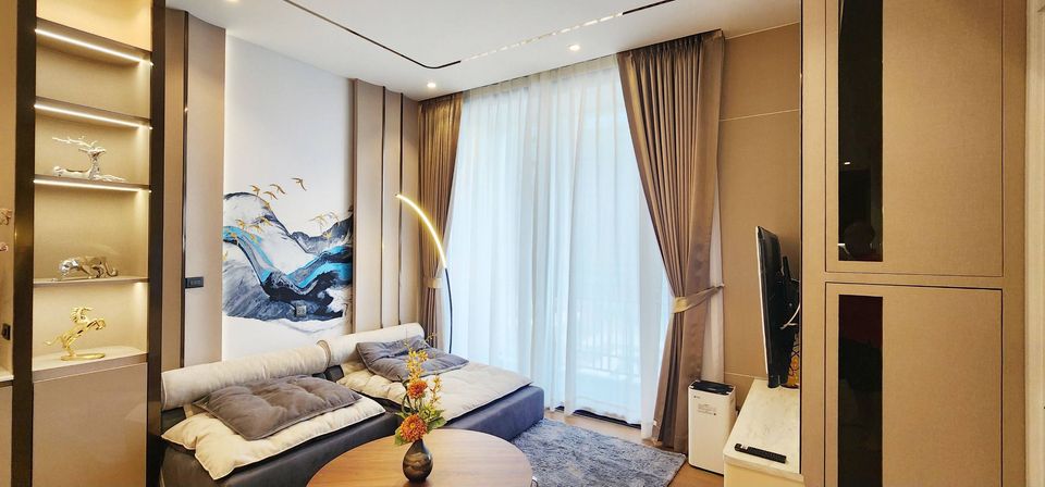 (CRM-490) MUNIQ Langsuan, near BTS ploenchit, 96.5 sqm 2bed 3bath 9FL