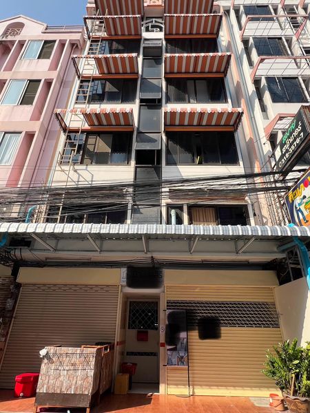 (OSH-604) Dormitory business for sale in front of Ramkhamhaeng University 1, Soi Ramkhamhaeng 37