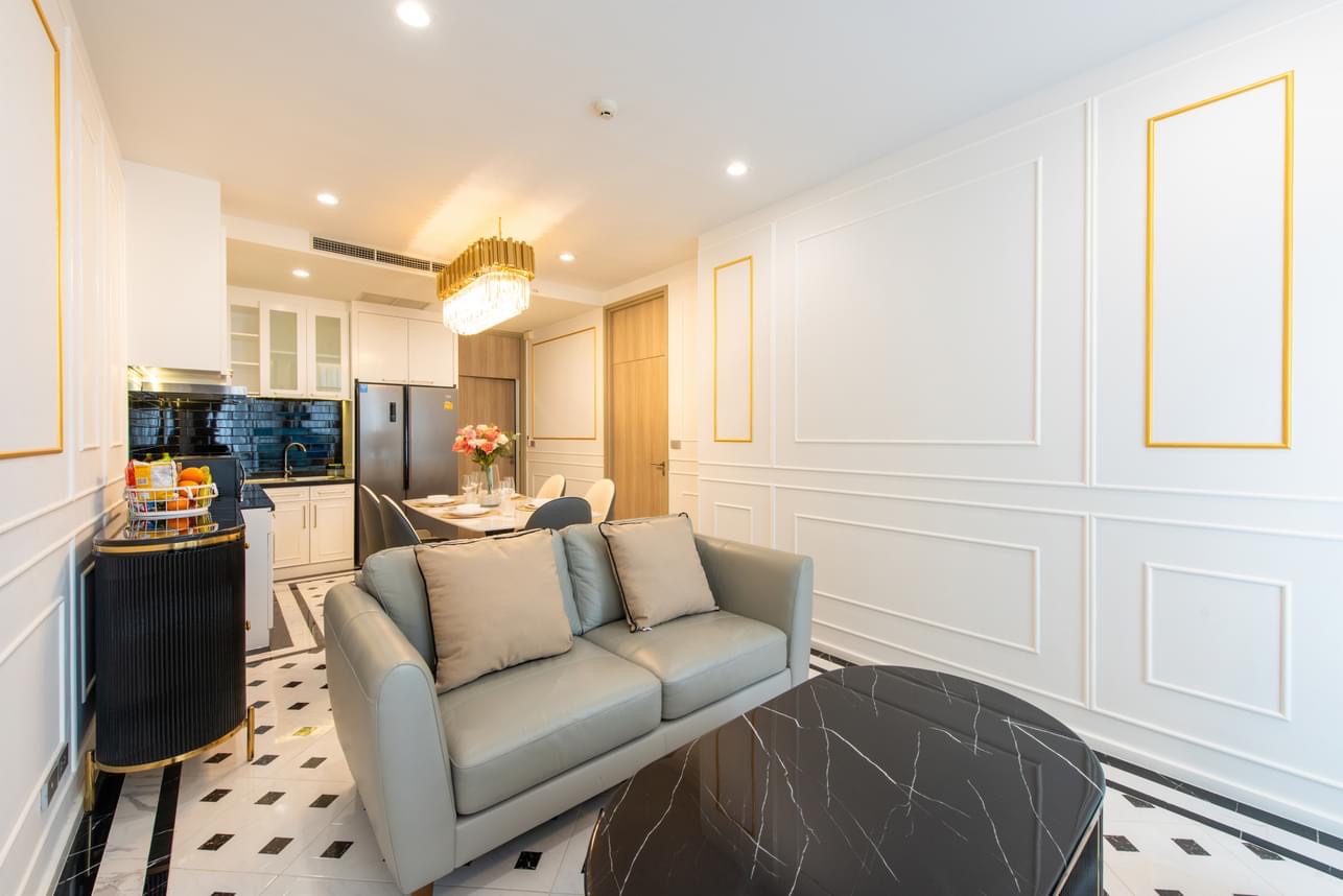 (CRH-642) noble ploenchit ,BTS skywalk 1bed plus 1bath 58sqm. 4FL