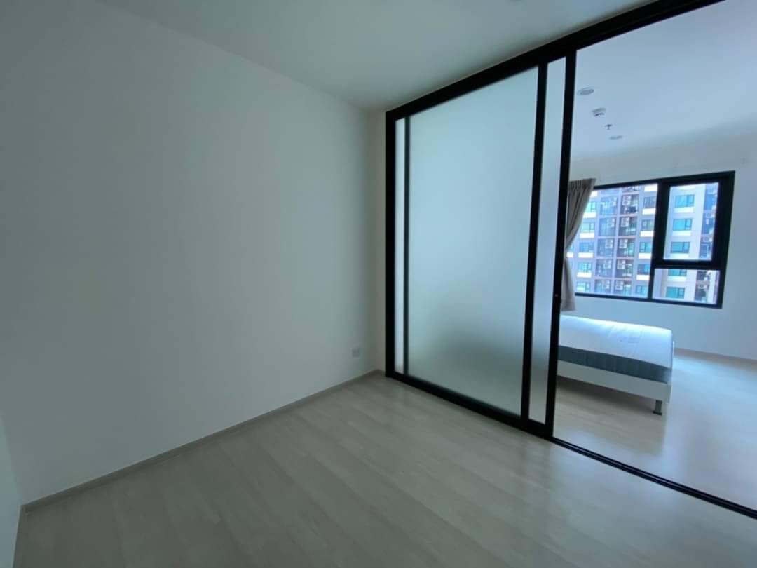 (CSL-176), Life Asoke ,MRT Phetchaburi 140 m.,1 bed 1 bath,29sqm.,18FL