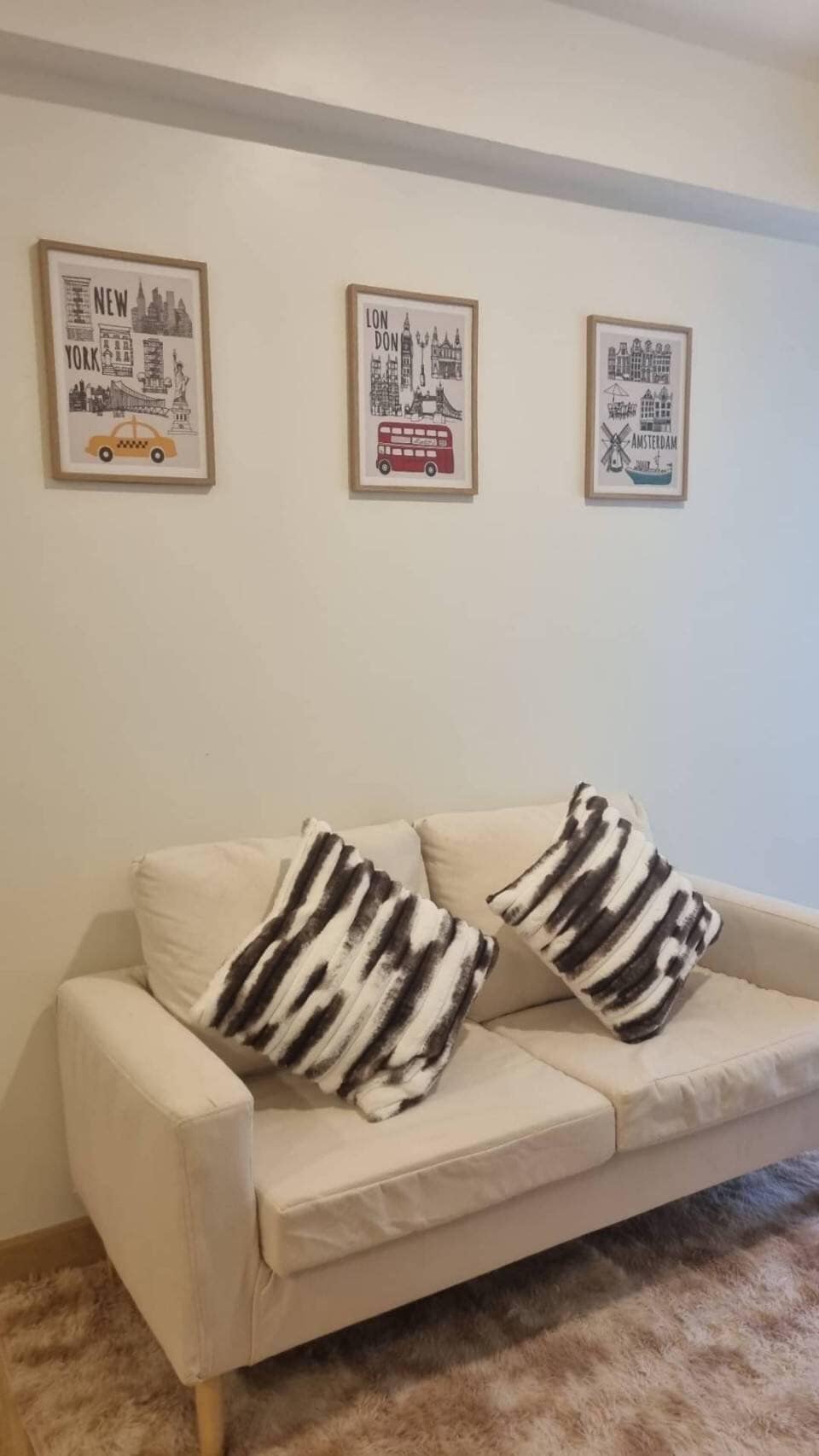 (CSL-439),Sriarnan Condotown,Thepanya Hospital 200m.,1 bed 1 bath,33sqm.,3FL