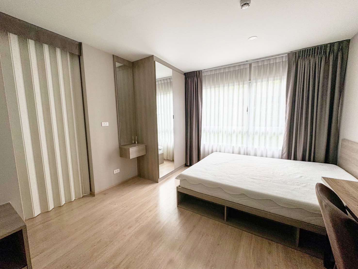 (CSL-483),Elio Del Moss Phaholyothin 34,Pallo Hospital Agriculture 1.4 km.,1 bed 1 bath,25sqm.,4FL