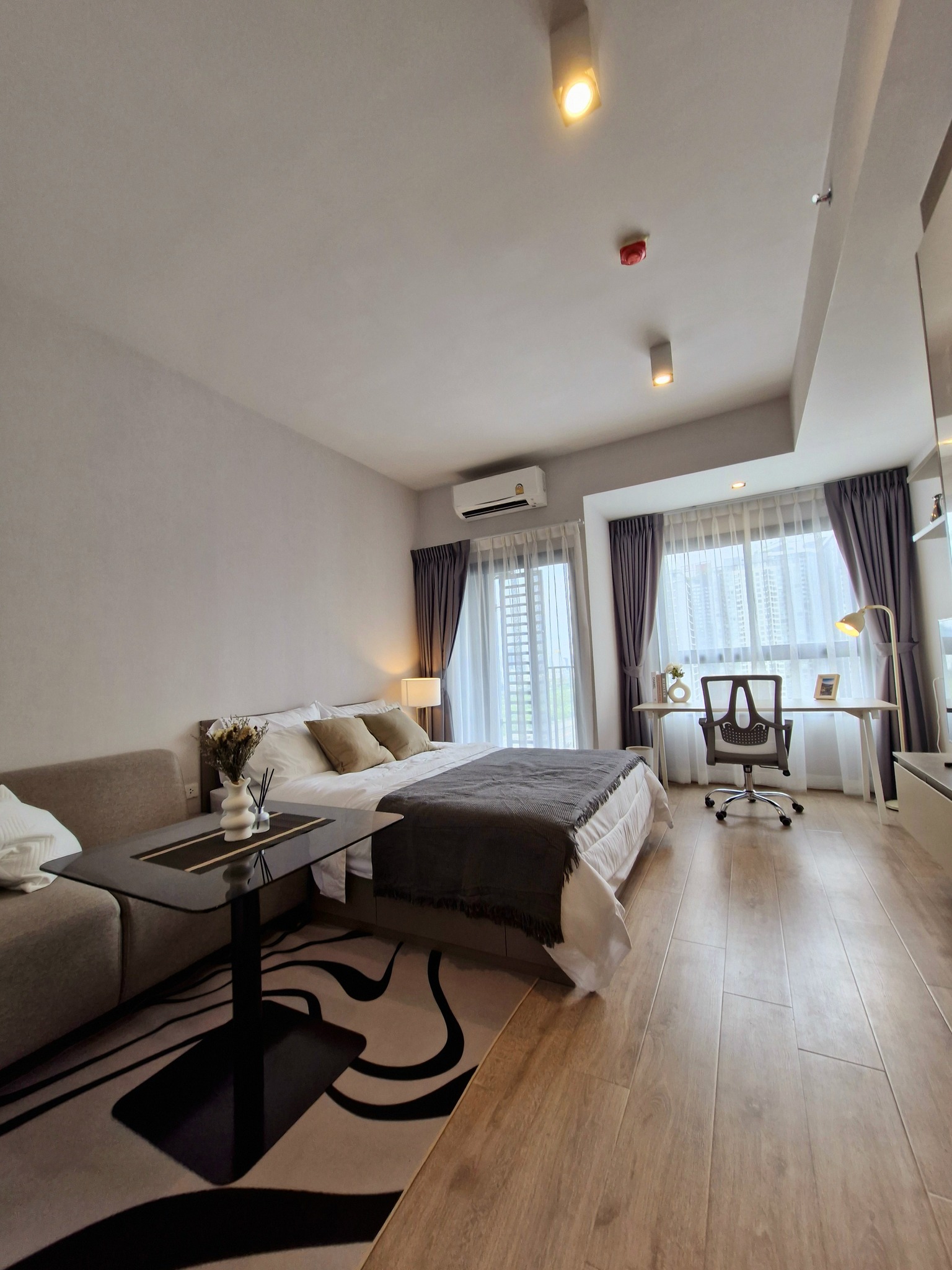 (CRA-517)RENTED<Ideo Rama 9 - Asoke,Phra Ram 9 MRT 1bed 1bath 27sqm 21FL