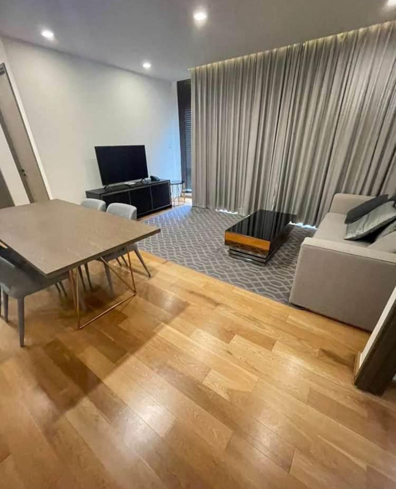 (CRH-959) Mieler Sukhumvit 40，Ekkamai 400m.,3bed 3bath 110 sqm2FL