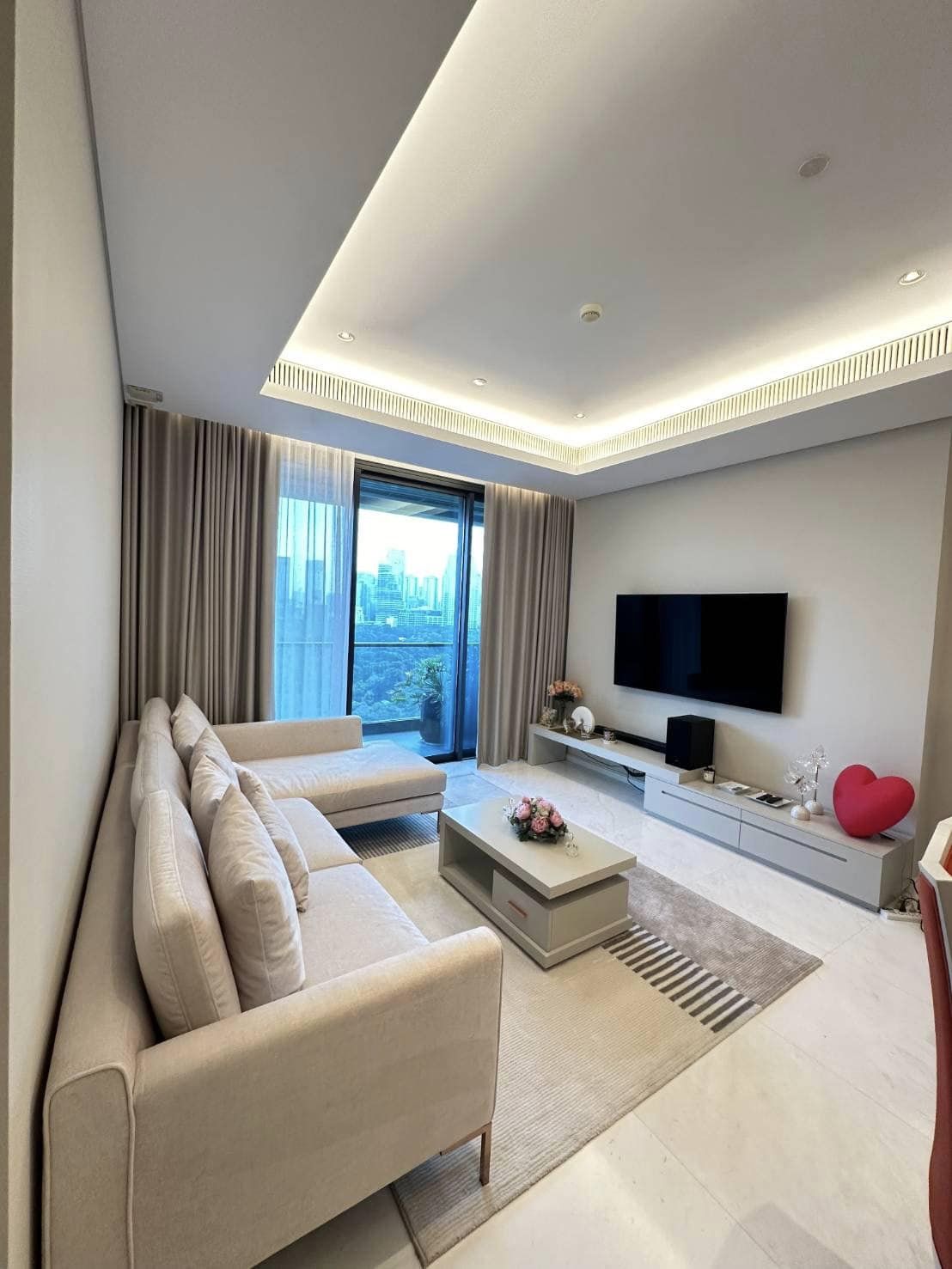 (CRA-908)Sindhorn Tonson,BTS Ratchadamri 2bed 1bath 106sqm 14FL