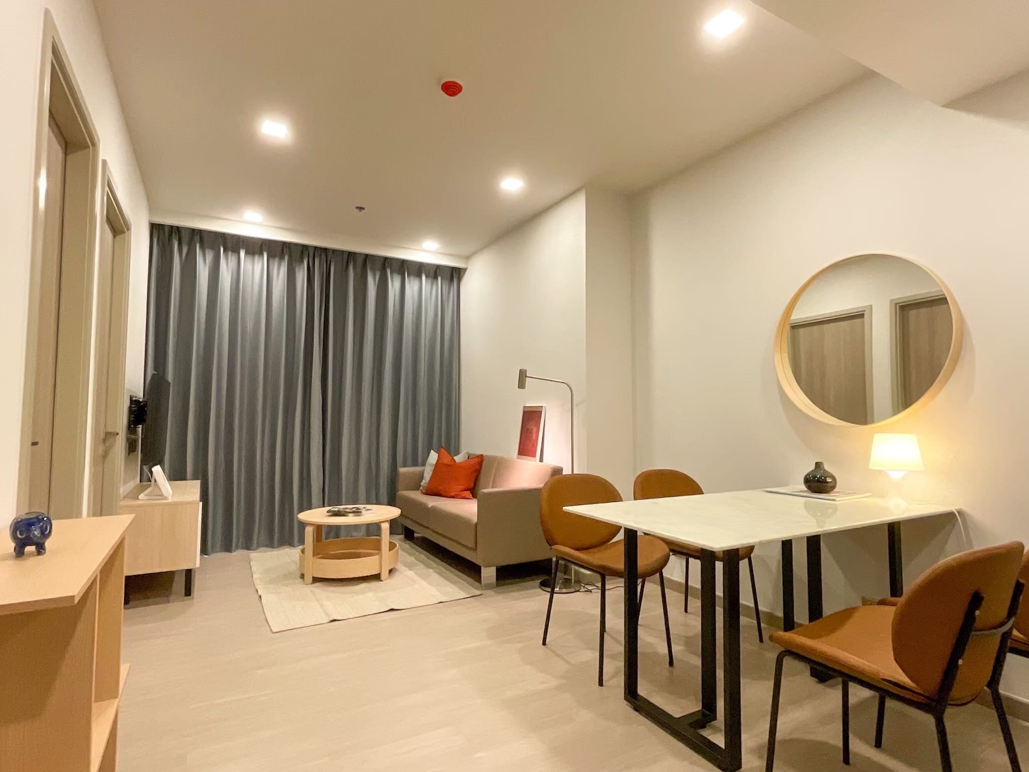 (CRF-53) Rented> One9Five Asoke - Rama 9 ,MRT300m,1bed 37.05 sqm 45FL